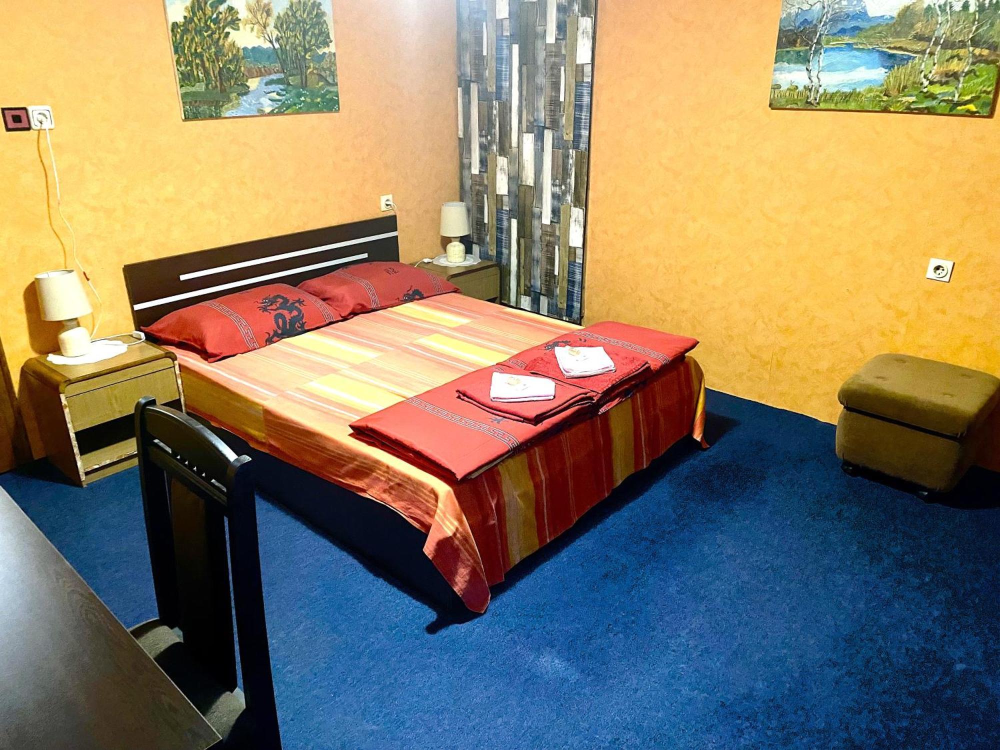 Niya Guest House Beli Iskar Luaran gambar